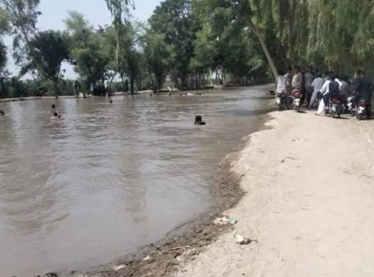 مظفرگڑھ کینال حادثہ
